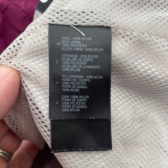 North Face Girls HyVent Hooded Rain Wind Jacket Waterproof Purple Pink Girls Med - Picture 10 of 10